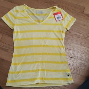 The North Face  v neck shirt small